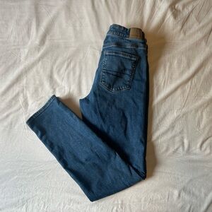 American Eagle High Rise Skinny Jean